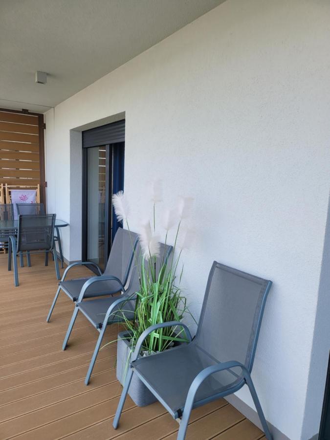 Apartament Szafirowy Gardenia Dziwnow Z Widokiem Na Morze Exterior foto